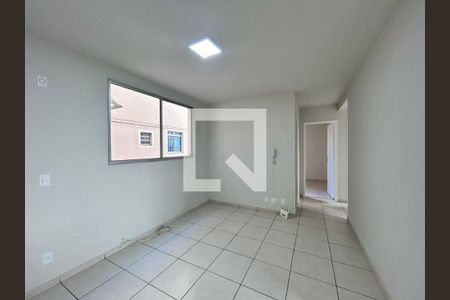 Apartamento à venda com 3 quartos, 58m² em Sapucaias, Contagem