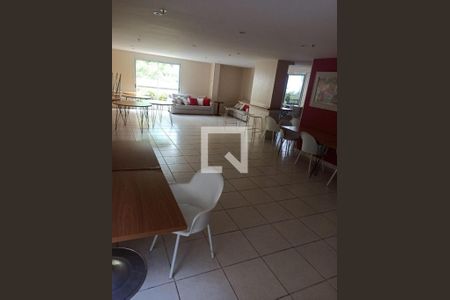 Apartamento à venda com 2 quartos, 58m² em Centro, Niterói