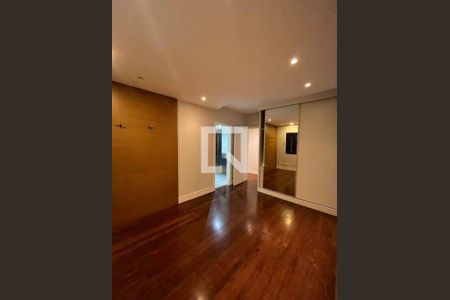 Apartamento à venda com 4 quartos, 220m² em Vila Regente Feijó, São Paulo