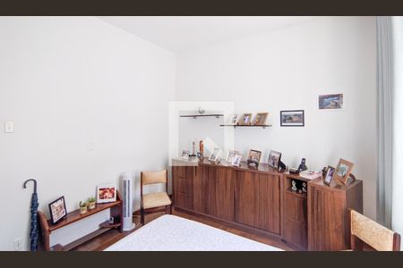 Quarto 1 de apartamento à venda com 3 quartos, 110m² em Carmo, Belo Horizonte