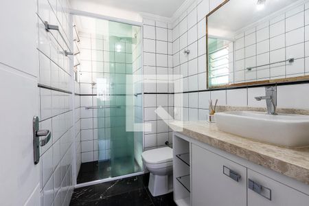 Banheiro de apartamento para alugar com 3 quartos, 68m² em Pompeia, São Paulo