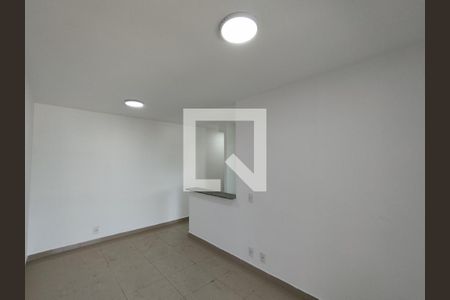 Sala de apartamento à venda com 2 quartos, 57m² em Vila Caraguata, São Paulo