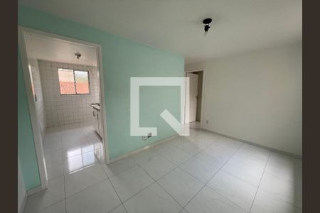 Sala de apartamento para alugar com 2 quartos, 52m² em Jardim Torino, Cotia