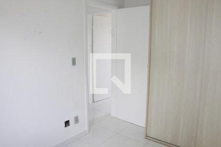 Quarto 2 de apartamento para alugar com 2 quartos, 52m² em Jardim Torino, Cotia