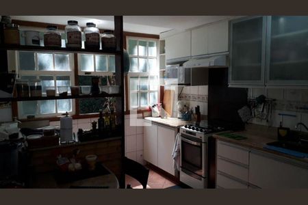 Apartamento à venda com 3 quartos, 121m² em Pendotiba, Niterói