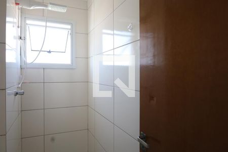 Banheiro de apartamento para alugar com 1 quarto, 35m² em Cidade Líder, São Paulo