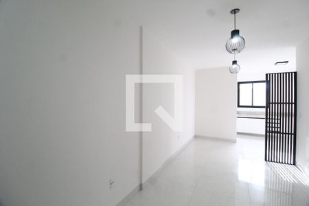 Sala de apartamento para alugar com 2 quartos, 72m² em Santa Mônica, Uberlândia