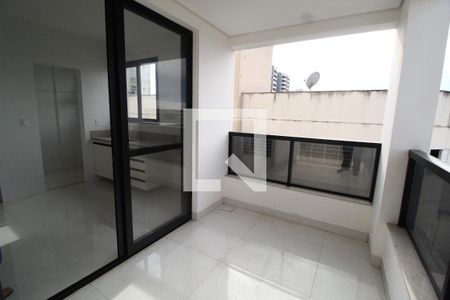 Sacada de apartamento para alugar com 2 quartos, 70m² em Santa Mônica, Uberlândia