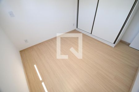 Quarto 2 de apartamento à venda com 2 quartos, 48m² em Mansões Santo Antônio, Campinas