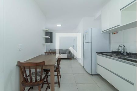 Cozinha de apartamento para alugar com 2 quartos, 33m² em Ipiranga, São Paulo