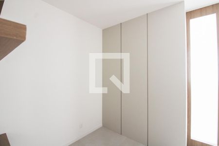 Sala de apartamento para alugar com 1 quarto, 35m² em Paquetá, Belo Horizonte