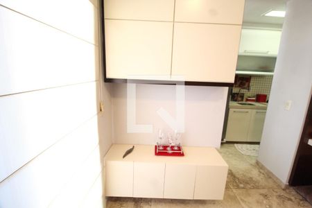 Sala de apartamento para alugar com 1 quarto, 54m² em Centro, Uberlândia