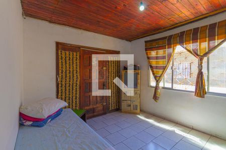 Sala de casa à venda com 3 quartos, 350m² em Rio Branco, Canoas