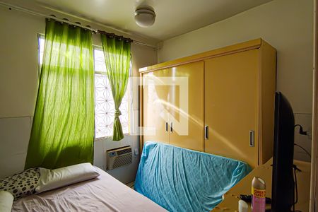 quarto 2 de casa para alugar com 3 quartos, 300m² em Curicica, Rio de Janeiro