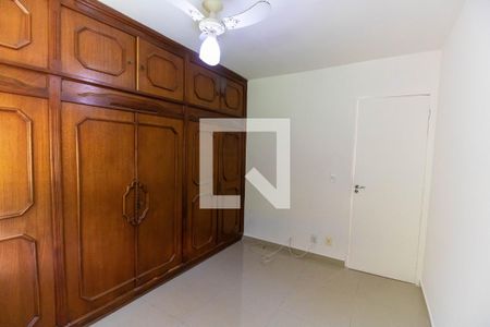 Quarto 1 de apartamento à venda com 2 quartos, 75m² em Santa Rosa, Niterói