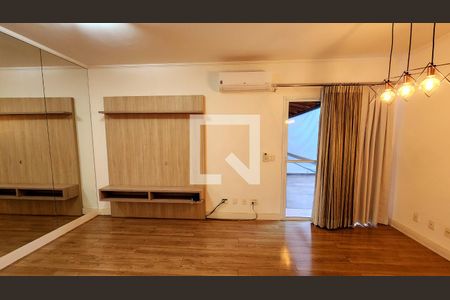 Sala de casa de condomínio à venda com 3 quartos, 130m² em Cidade Nova, Jundiaí