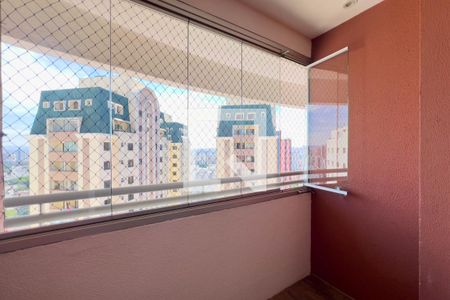 Varanda de apartamento para alugar com 3 quartos, 70m² em Cambuci, São Paulo