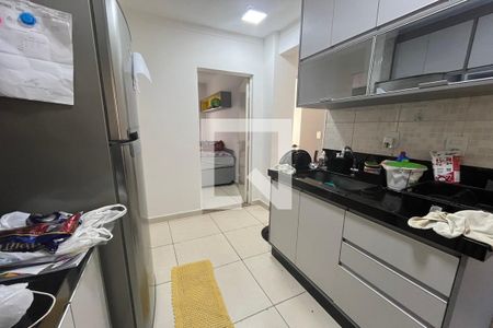 Cozinha de apartamento para alugar com 2 quartos, 50m² em Jardim do Lago, Valinhos