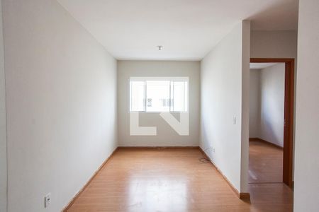 Sala de apartamento para alugar com 2 quartos, 43m² em Jardim Holanda, Uberlândia