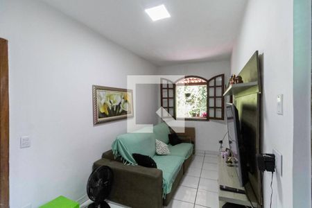 Sala de casa para alugar com 2 quartos, 120m² em São Tomaz, Belo Horizonte