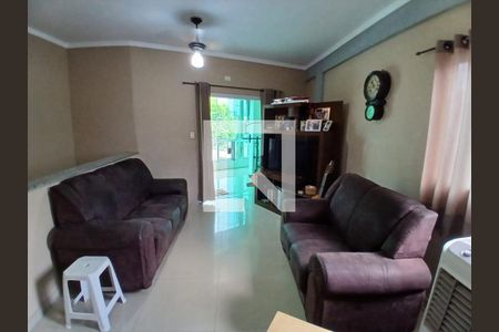 Sala de casa para alugar com 3 quartos, 89m² em Cidade Naútica, São Vicente