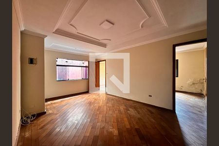 Sala de casa para alugar com 3 quartos, 120m² em Jardim Stella, Santo André