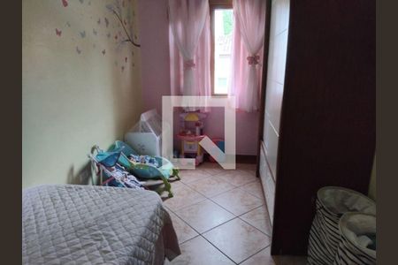 Casa à venda com 3 quartos, 210m² em Jardim Las Vegas, Santo André