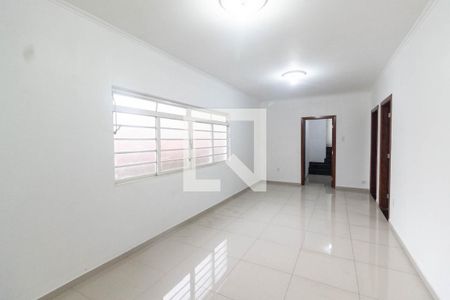 Sala de casa para alugar com 3 quartos, 300m² em Vila Pauliceia, São Paulo