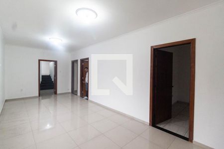 Sala de casa para alugar com 3 quartos, 300m² em Vila Pauliceia, São Paulo