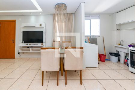 Sala de apartamento para alugar com 2 quartos, 48m² em Chacaras Reunidas Santa Terezinha, Contagem