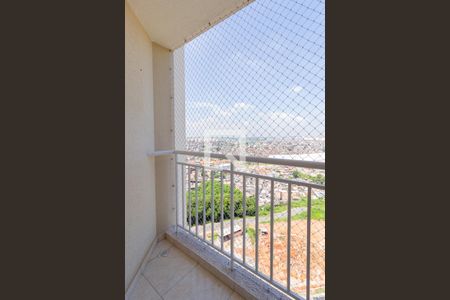 Sacada de apartamento para alugar com 2 quartos, 52m² em Padroeira, Osasco