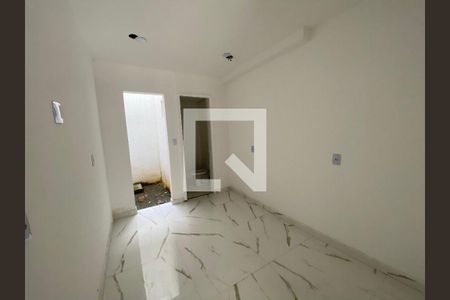 Sala de casa de condomínio para alugar com 2 quartos, 94m² em Vila Moreira, Guarulhos