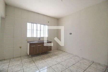 Sala/Cozinha de casa para alugar com 2 quartos, 45m² em Jardim Cibele, São Paulo