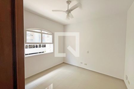 Quarto 1 de apartamento para alugar com 2 quartos, 71m² em Ponta da Praia, Santos