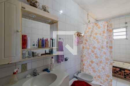 Banheiro da Suíte 1 de casa à venda com 4 quartos, 125m² em Jardim Flor da Montanha, Guarulhos