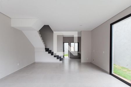 Sala de casa à venda com 3 quartos, 192m² em Trevo, Belo Horizonte