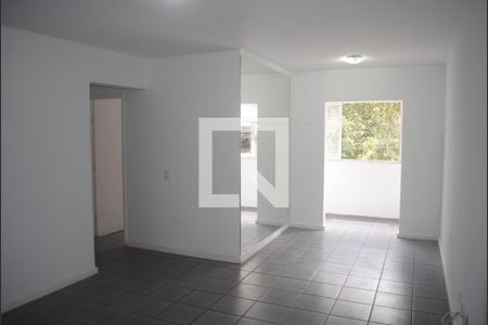 Sala de apartamento para alugar com 3 quartos, 84m² em Pernambués, Salvador