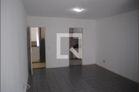 Sala de apartamento para alugar com 3 quartos, 84m² em Pernambués, Salvador