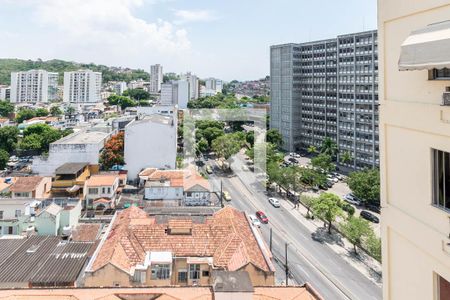 Vista de apartamento à venda com 2 quartos, 57m² em Maracanã, Rio de Janeiro