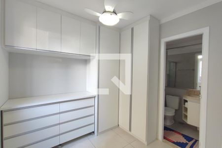 Quarto Suíte de apartamento para alugar com 3 quartos, 63m² em Jardim Ipaussurama, Campinas