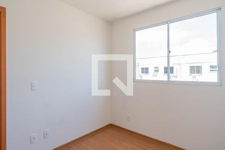 Quarto 2 de apartamento para alugar com 2 quartos, 66m² em Restinga, Porto Alegre