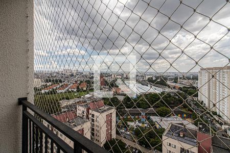 Sala de apartamento para alugar com 2 quartos, 42m² em Jardim Santa Emilia, São Paulo