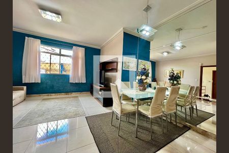 Sala de apartamento à venda com 3 quartos, 84m² em Santa Rosa, Belo Horizonte