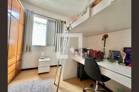 Quarto 1 de apartamento à venda com 3 quartos, 84m² em Santa Rosa, Belo Horizonte