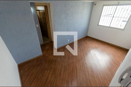 Sala de apartamento para alugar com 2 quartos, 48m² em Jardim do Tiro, São Paulo