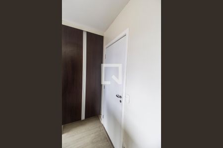 Entrada de apartamento para alugar com 3 quartos, 98m² em Centro, Carapicuíba