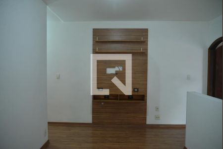 Sala de casa para alugar com 5 quartos, 184m² em Jardim Ipanema, Santo André