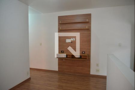 Sala de casa para alugar com 5 quartos, 184m² em Jardim Ipanema, Santo André