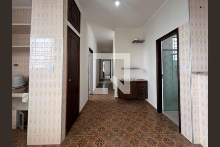 Corredor de casa para alugar com 3 quartos, 140m² em Vila Clayton, Valinhos