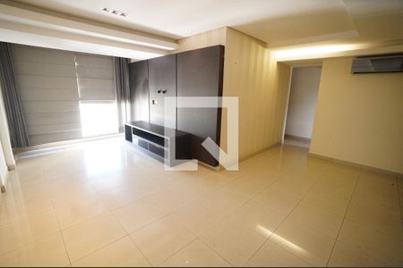 Sala de apartamento para alugar com 3 quartos, 86m² em Nova Suiça, Goiânia